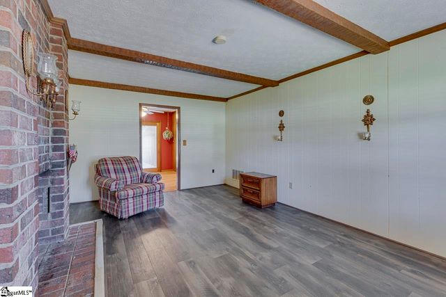 320 Griffin Road, Greenville, SC 29607