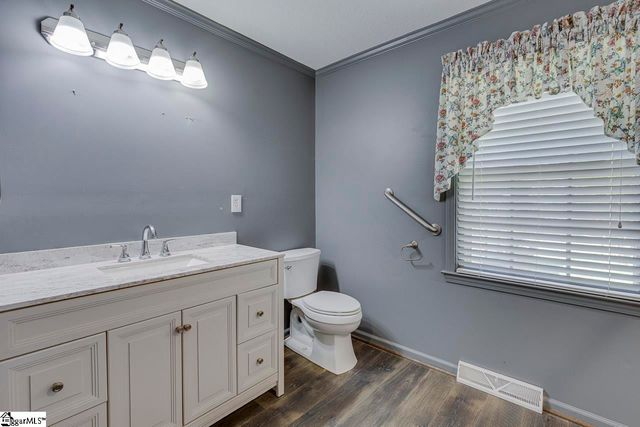 320 Griffin Road, Greenville, SC 29607