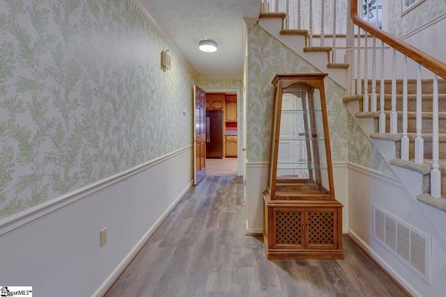 320 Griffin Road, Greenville, SC 29607