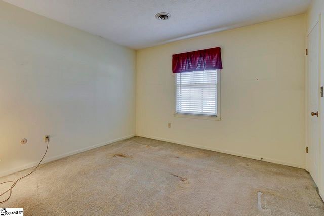 320 Griffin Road, Greenville, SC 29607