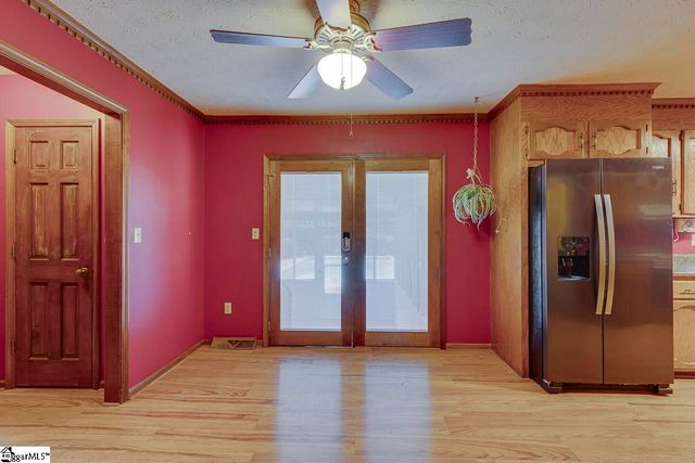 320 Griffin Road, Greenville, SC 29607