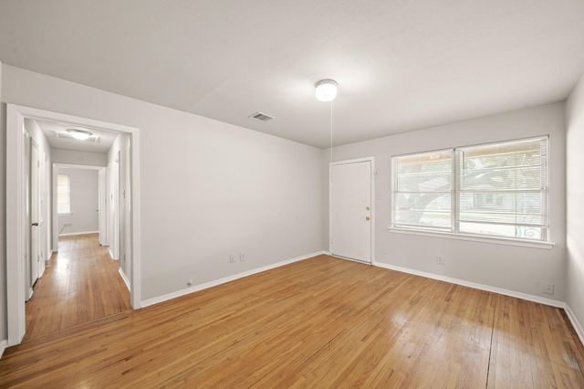 3301 Earl Street, Pasadena, TX 77503