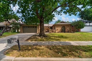 9663 E 26th Place, Tulsa, OK 74129