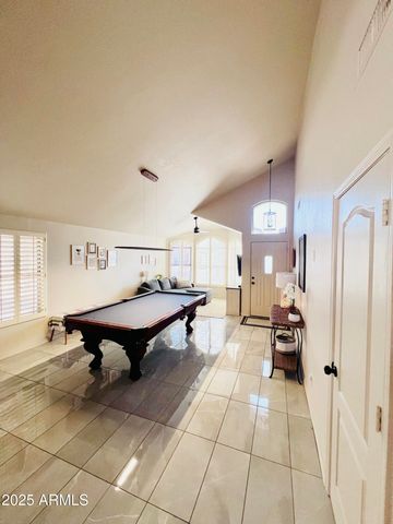 6458 W ADOBE Drive, Glendale, AZ 85308