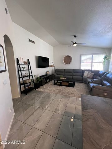 6458 W ADOBE Drive, Glendale, AZ 85308