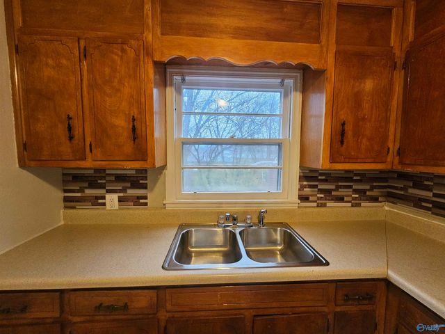 106 Delaware Blvd, Huntsville, AL 35811