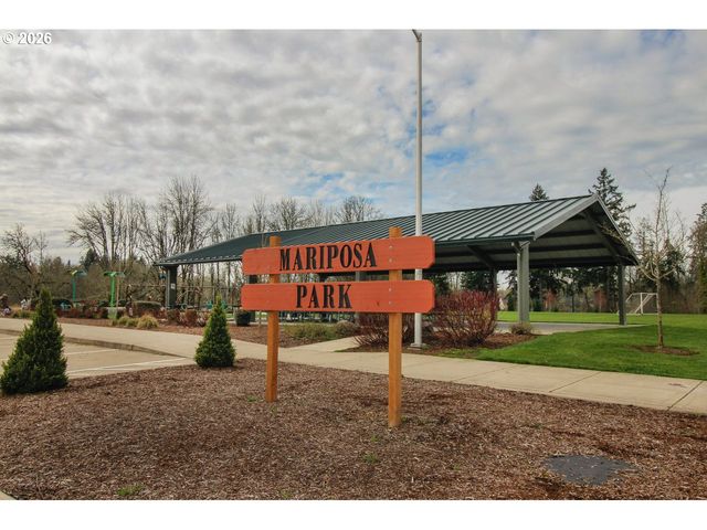 1272 S QUARTZ Dr, Cornelius, OR 97113