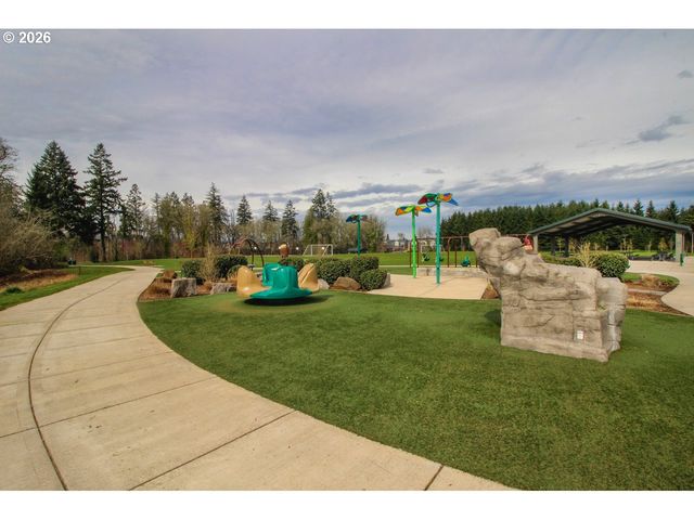 1272 S QUARTZ Dr, Cornelius, OR 97113