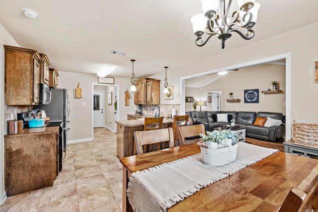 1711 Pioneer Drive, Cabot, AR 72023