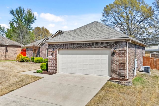 1711 Pioneer Drive, Cabot, AR 72023