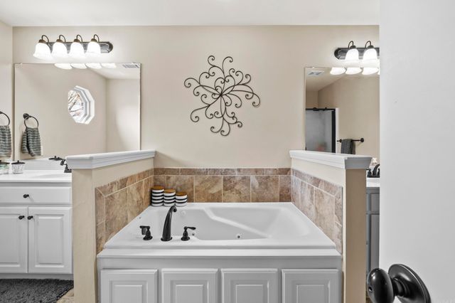 1711 Pioneer Drive, Cabot, AR 72023