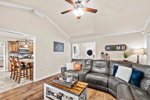 1711 Pioneer Drive, Cabot, AR 72023