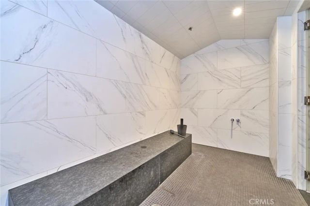 877 Francisco St 1717, Los Angeles, CA 90017