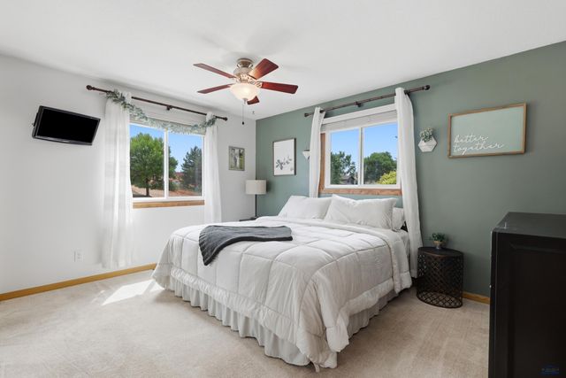 3601 MEADOWBROOK DR, Rapid City, SD 57702