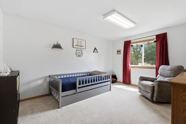 3601 MEADOWBROOK DR, Rapid City, SD 57702