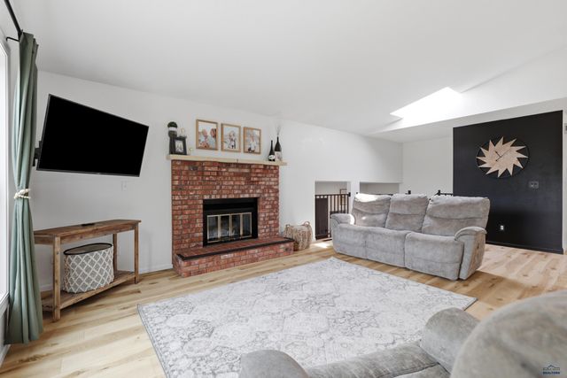 3601 MEADOWBROOK DR, Rapid City, SD 57702