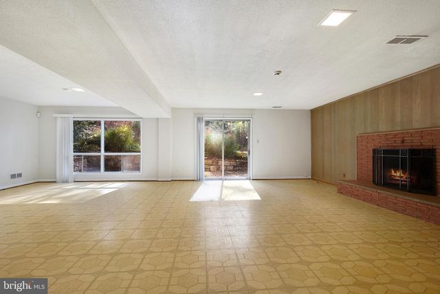 6220 ROBINWOOD RD, Bethesda, MD 20817