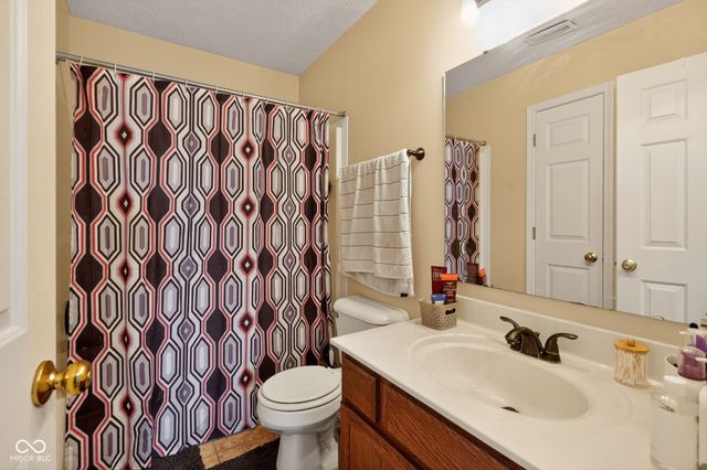 10638 Regis Court, Indianapolis, IN 46239