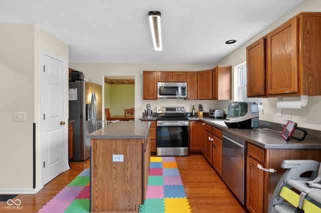 10638 Regis Court, Indianapolis, IN 46239