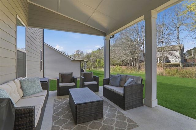 22 Winding Rose Drive, Hoschton, GA 30548