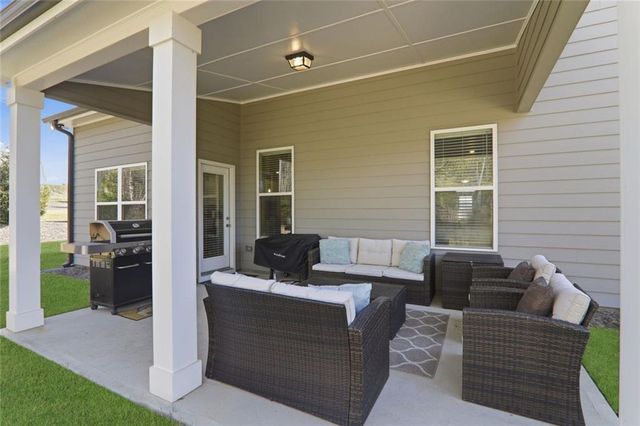 22 Winding Rose Drive, Hoschton, GA 30548