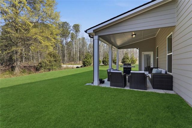 22 Winding Rose Drive, Hoschton, GA 30548