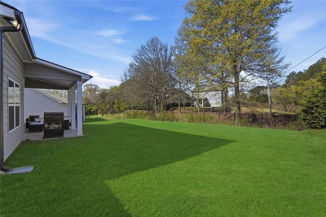 22 Winding Rose Drive, Hoschton, GA 30548