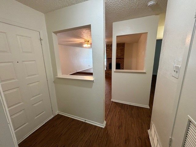 7412 Davis Boulevard A, North Richland Hills, TX 76182