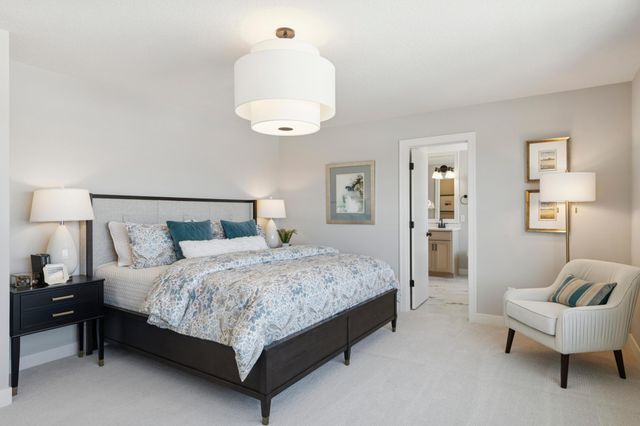 19983 Keystone Avenue, Lakeville, MN 55044