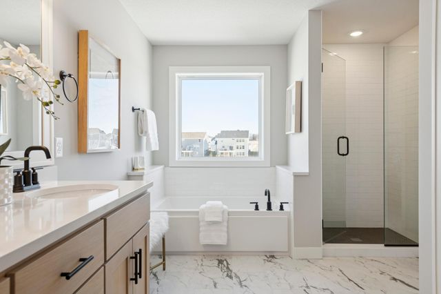 19983 Keystone Avenue, Lakeville, MN 55044