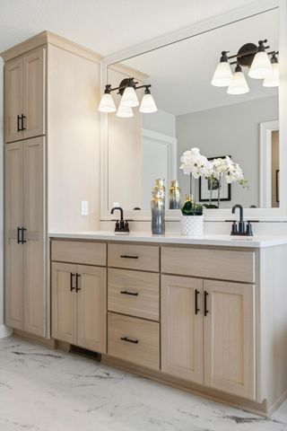 19983 Keystone Avenue, Lakeville, MN 55044