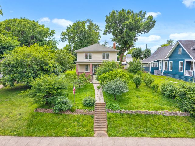 440 N 2nd St, Clarksville, TN 37040