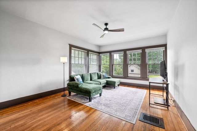 440 N 2nd St, Clarksville, TN 37040