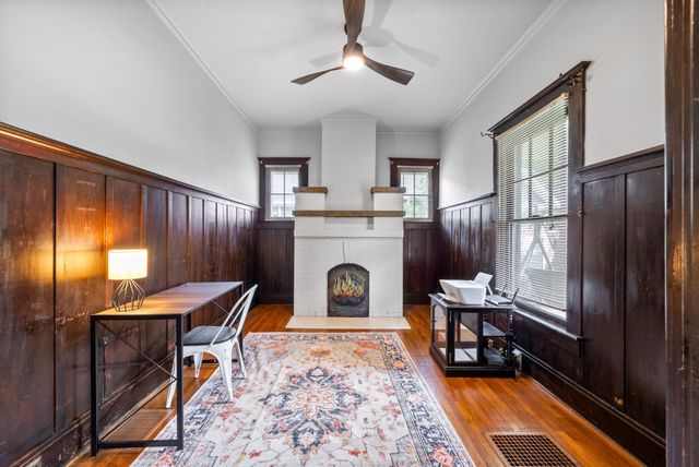 440 N 2nd St, Clarksville, TN 37040