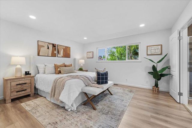 1729 Milton Street, Redwood City, CA 94061