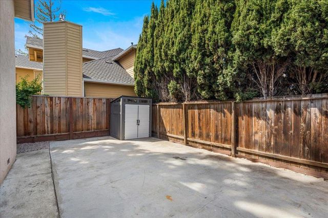 1729 Milton Street, Redwood City, CA 94061