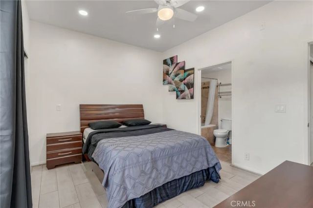 10943 Laurel Canyon B9, San Fernando, CA 91340