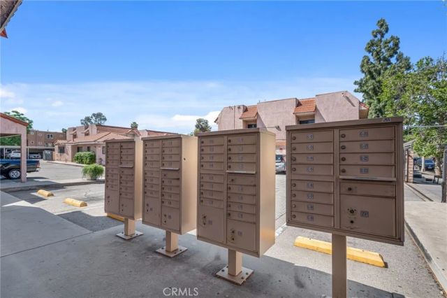 10943 Laurel Canyon B9, San Fernando, CA 91340