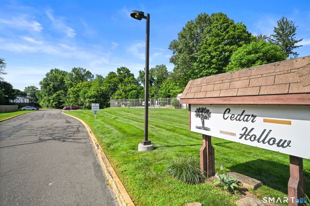 609 Cedar Hollow Drive 609, Rocky Hill, CT 06067