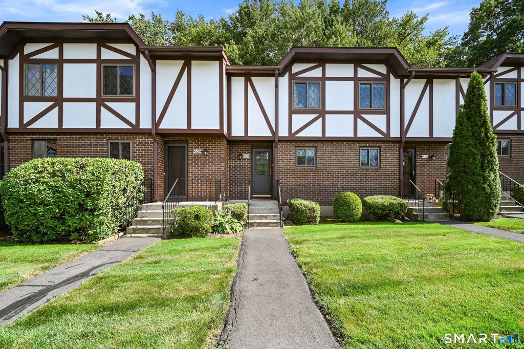 609 Cedar Hollow Drive 609, Rocky Hill, CT 06067