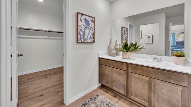 3204 Charleston Drive, Ennis, TX 75119