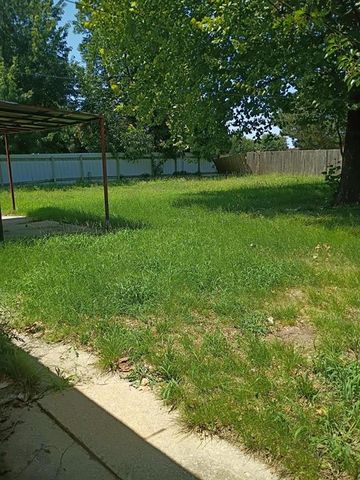8713 S Hillcrest Drive, Oklahoma City, OK 73159