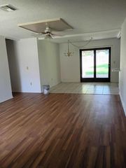 8713 S Hillcrest Drive, Oklahoma City, OK 73159