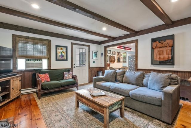 39 Jacobus Ave, Little Falls Twp., NJ 07424