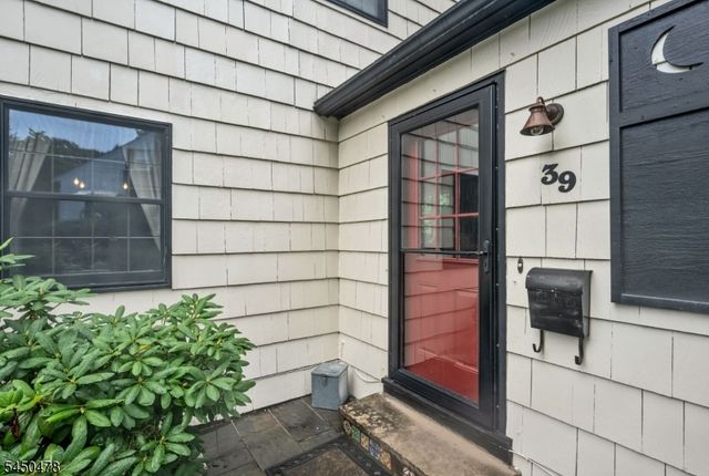 39 Jacobus Ave, Little Falls Twp., NJ 07424