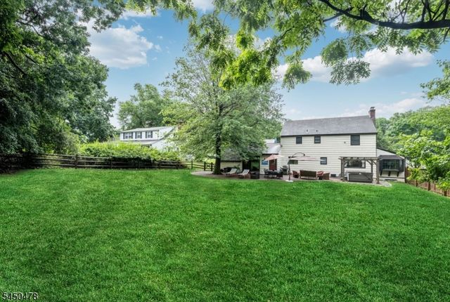 39 Jacobus Ave, Little Falls Twp., NJ 07424