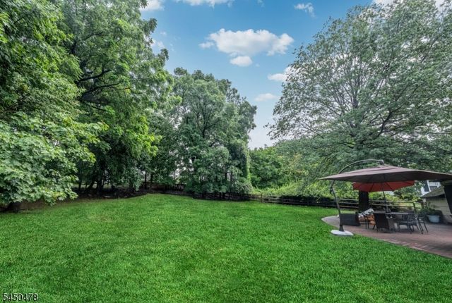 39 Jacobus Ave, Little Falls Twp., NJ 07424