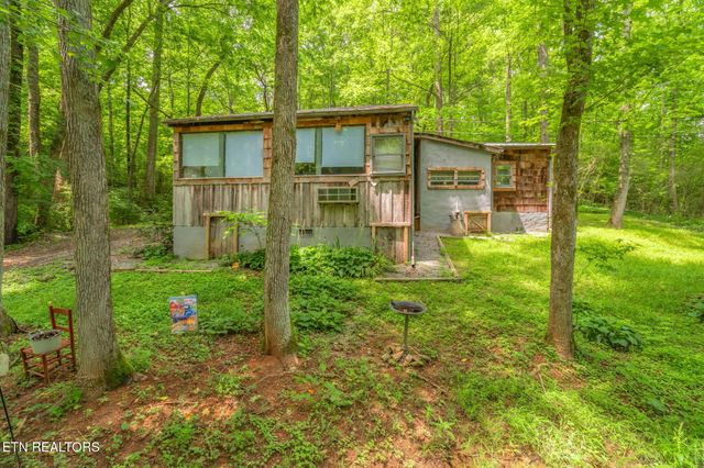1329 Berry Rd, Knoxville, TN 37920