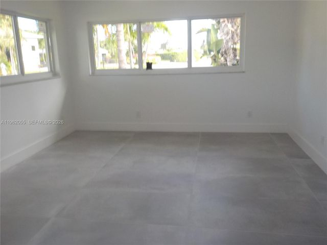 1565 Thumb Point Drive, Fort Pierce, FL 34949