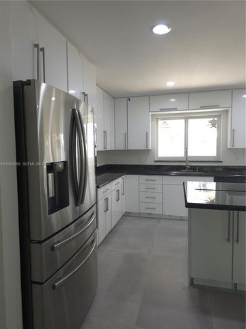 1565 Thumb Point Drive, Fort Pierce, FL 34949